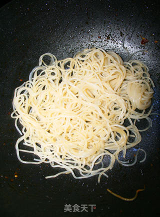 【四川天府之都的美味】香辣干锅鸡翅的做法步骤:14