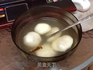 花生汤圆VS鲜肉汤圆的做法步骤:2