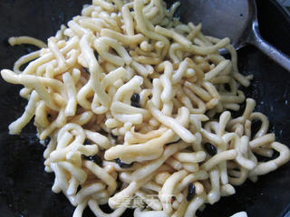 难舍的香酥美味—沙琪玛(萨其马)的做法步骤:18
