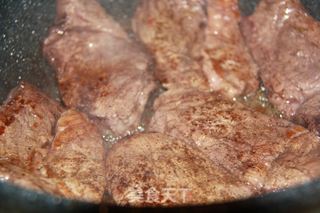 西式晚餐组合--牛排、蔬菜、焗饭的做法步骤:7