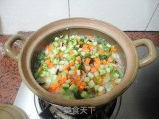 彩蔬腊味煲仔饭的做法步骤:7