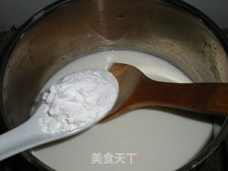 牛奶核桃芝麻糊的做法步骤:3