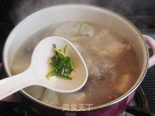 香菇排骨汤馄饨的做法步骤:6
