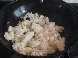 香肠胡萝卜炒饭的做法步骤:4