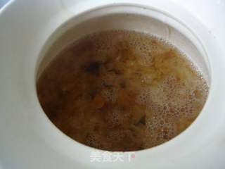 红枣莲子银耳羹的做法步骤:10