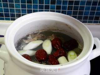 甲鱼大枣养颜汤的做法步骤:5