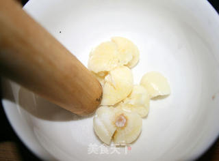 【贪嘴鹦之菠菜大变身,减肥新菜肴】松子菠菜盅的做法步骤:4