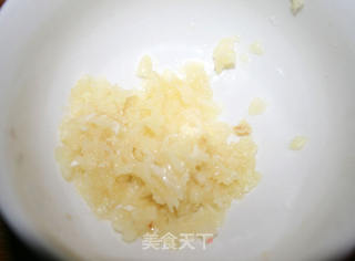 【贪嘴鹦之菠菜大变身,减肥新菜肴】松子菠菜盅的做法步骤:5