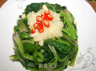 【贪嘴鹦之菠菜大变身,减肥新菜肴】松子菠菜盅的做法步骤:12