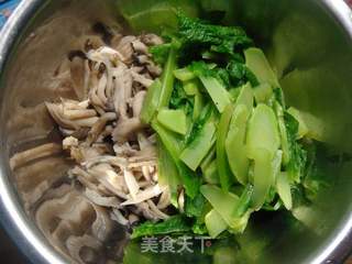 麻辣水煮肉的做法步骤：10