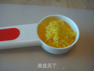 【我的烘焙时间】卖萌小点NO.1,有小肚肚才可爱的玛德琳---柠香玛德琳的做法步骤:6