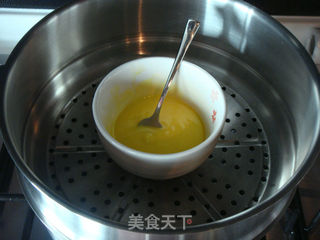 【我的烘焙时间】卖萌小点NO.1,有小肚肚才可爱的玛德琳---柠香玛德琳的做法步骤:11