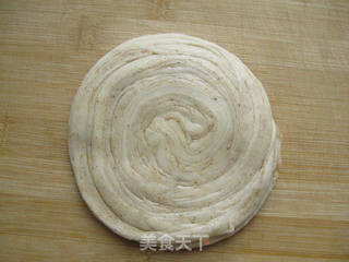 火腿蛋手抓饼的做法步骤:9