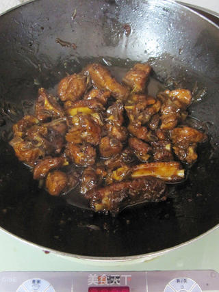 惹味下酒菜—葱香蚝油煎骨的做法步骤:9