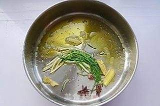 墨鱼仔烧蛋的做法步骤:4