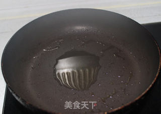 营养早餐-香菇鸡肉粥配香煎馒头片的做法步骤:5