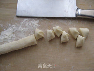 猪肉芹菜蒸饺的做法步骤:6