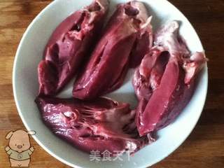 巧做猪心赛狗肉的做法步骤：2