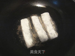 家常煎带鱼的做法步骤:4