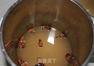 红枣米糊搭配椰香鸡蛋饼的做法步骤:2