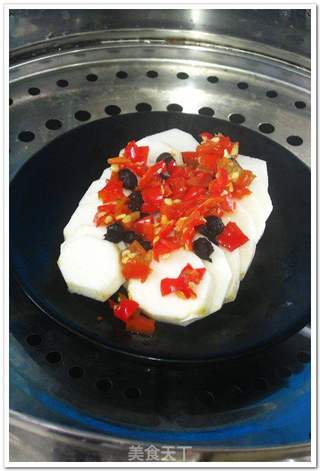 下饭菜----豆豉剁椒蒸芋头的做法步骤:6