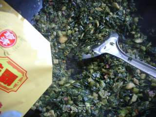 野辣菜炒肉丁的做法步骤：11