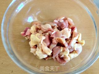 辣子鸡丁的做法步骤：3