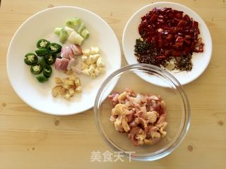 辣子鸡丁的做法步骤：6