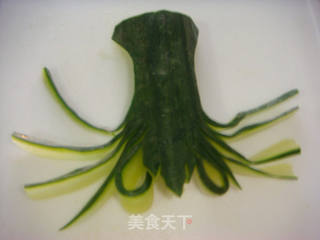 学做的“黄瓜切龙虾”的做法步骤:7