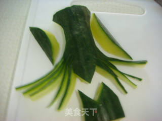学做的“黄瓜切龙虾”的做法步骤:6