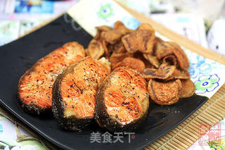 香煎三文鱼扒的做法步骤:7