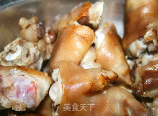 【美容下饭菜】踏雪猪蹄的做法步骤:6