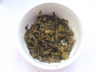 开着花的包子——牛肉味地软素包子的做法步骤:2