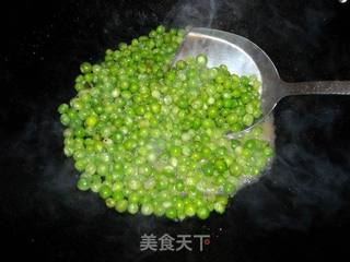 豌豆腊味焖糯饭的做法步骤:7