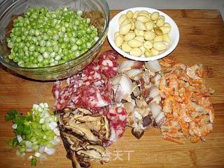 豌豆腊味焖糯饭的做法步骤:2