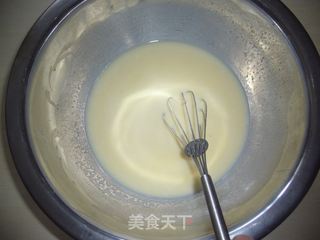 简单易做,低热量的牛奶小面包的做法步骤：4