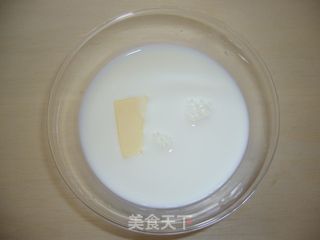 简单易做,低热量的牛奶小面包的做法步骤：1