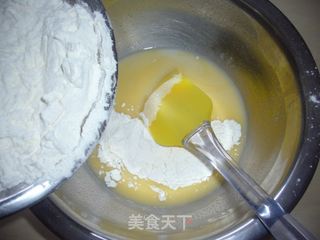 简单易做,低热量的牛奶小面包的做法步骤：5