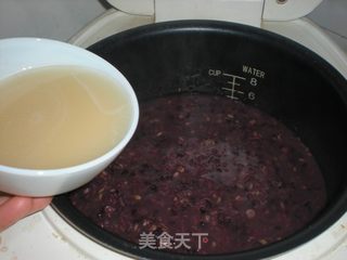 燕麦黑米粥的做法步骤:13