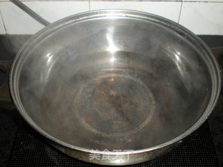 凉拌菠菜的做法步骤：1