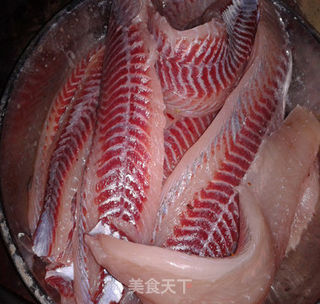 鱼饼汤的做法步骤:2