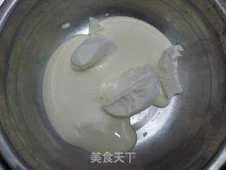 淡淡的乳酪香——（超）轻乳酪蛋糕的做法步骤：1