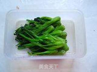 蒜泥菠菜梗的做法步骤：4