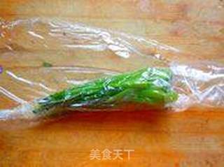 蒜泥菠菜梗的做法步骤:8