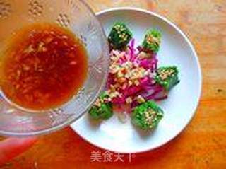 蒜泥菠菜梗的做法步骤:11