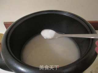 快手餐—咖喱海鲜饭的做法步骤：1