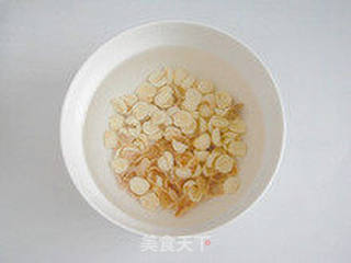养颜美容—冰糖银耳莲子羹的做法步骤:4