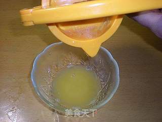 鲜榨橙汁的做法步骤:6
