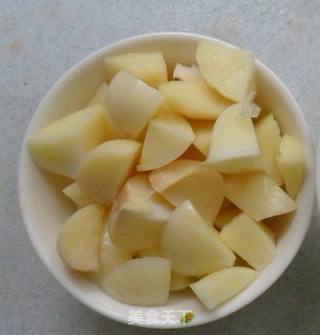 麻辣童子鸡的做法步骤:4