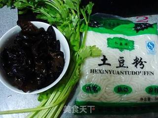 初春的养阳汤菜------酸汤羊肉的做法步骤：2